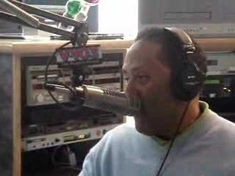 Frank Ski & Wanda interview 99-year old Mama Jones on V103