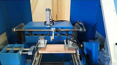 AUTOMATIC MILLING COPYING MACHINE WITH LOADER  model "PRA/M60"