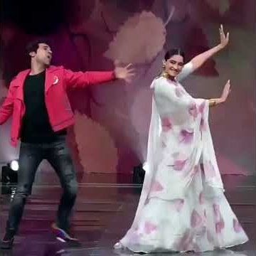 Sonam Kapoor and Rajkumar Rao dance  #ekladki #dance