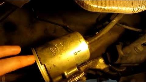 VW Passat (B5, B5.5) Fuel Filter Replacement