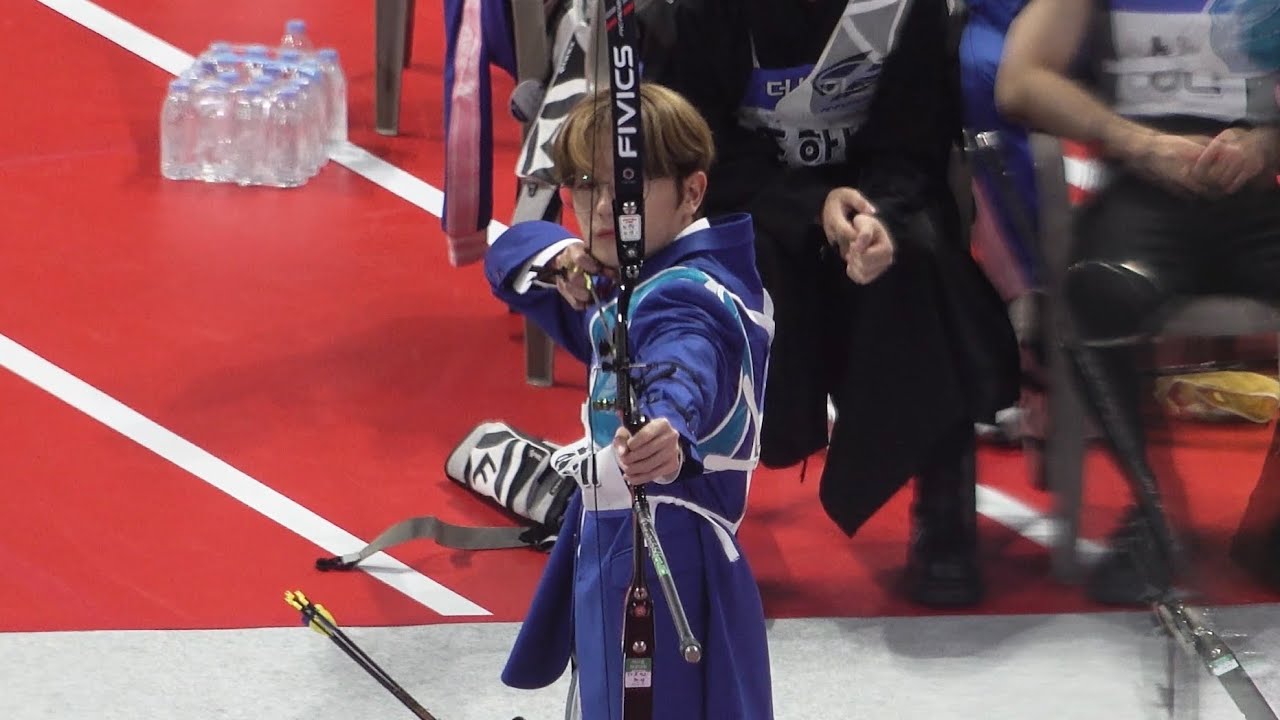 [4K] 220801 아육대 더보이즈 현재 양궁 직캠 • THEBOYZ HYUNJAE FOCUS