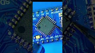 IC soldering #smartphone #pcb #arduino