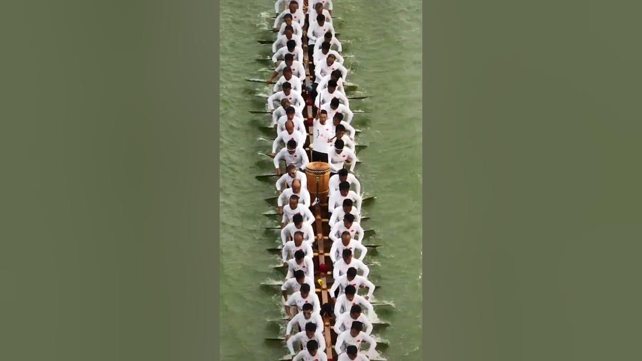 Dragon boat race in South China's Guangdong