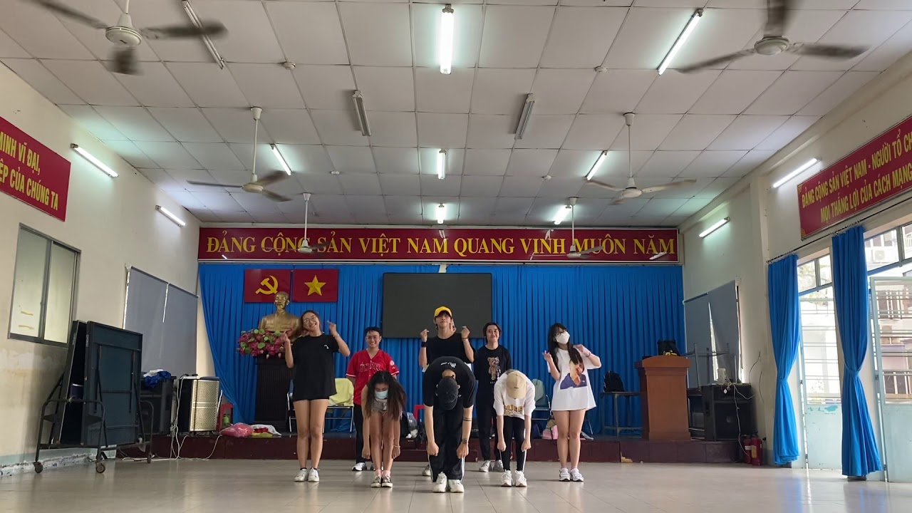 Hoà Minzy - Tết Ngon nhà Mình | Choreography by Lit