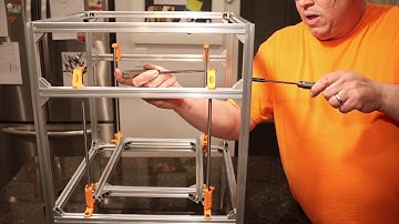 3D GURU Building the Hypercube 300 Part 4: Assembling the Z rods and tuning the print bed frame