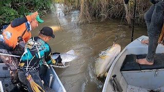 Nunca creímos romper este récord en el canal, pez gigante de mas de 28 libras con caña y carrete!