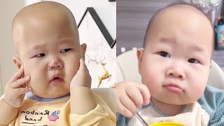 【超萌双胞胎】吃上东西就很开心!妈呀，真香！【西西和柚柚呀】#funny #cutebaby #萌娃 #搞笑