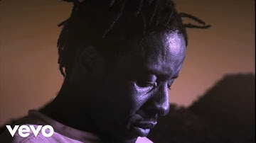 Trevor Dongo - Iyoyi Nhamo (Official Video)