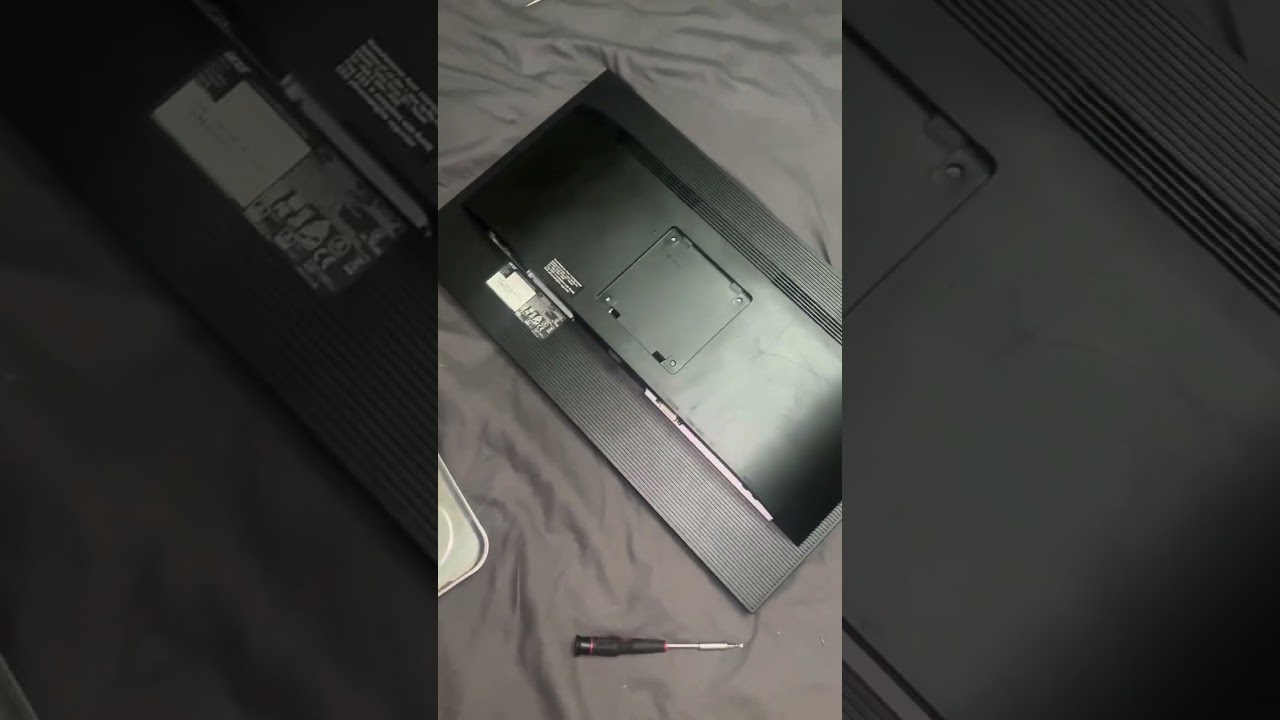 French dumbass successfully fixes pop up menus on an Acer XF240H