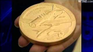 WWII Pilot Donates Her Congressional Medal To Inspire Girls