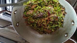 लौकी के छिलके की सब्जी/भुजिया कैसे बनाएं | Bottle Gourd Skin Stir Fry | Lauki ke Chilke ki Bhujiya