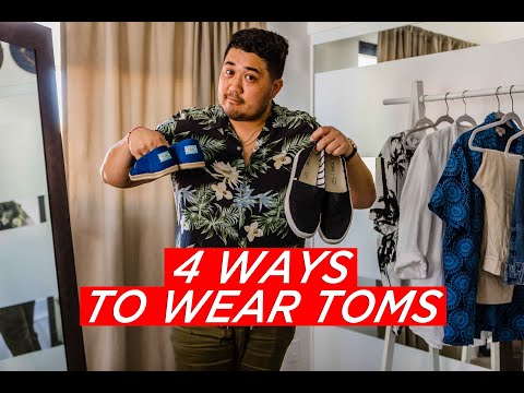 Video: Moet ik sokken dragen met toms-schoenen?