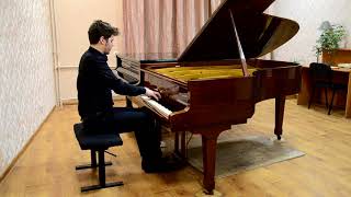 Maksym Shadko perform Beethoven and Chopin