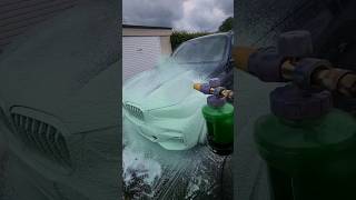 Very Satisfying Green 💚 Snowfoam  #detailing #valeting #satisfying #snowfoam