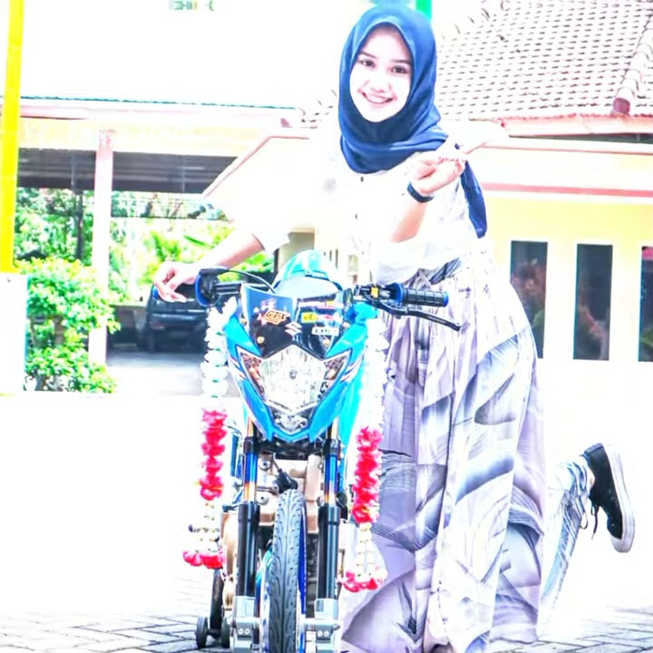 STORY WA SATRIA FU MODIFIKASI DJ LET ME DWON