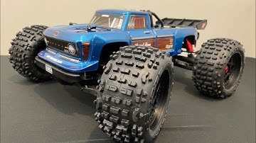 My first Arrma Outcast 4s BLX V2 | Unboxing