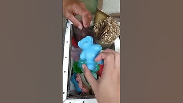Thumbnail of ES SERUT JAJANAN JADUL DITEMPAT KAMU MASIH ADA YANG JUALAN INI GAK #shorts