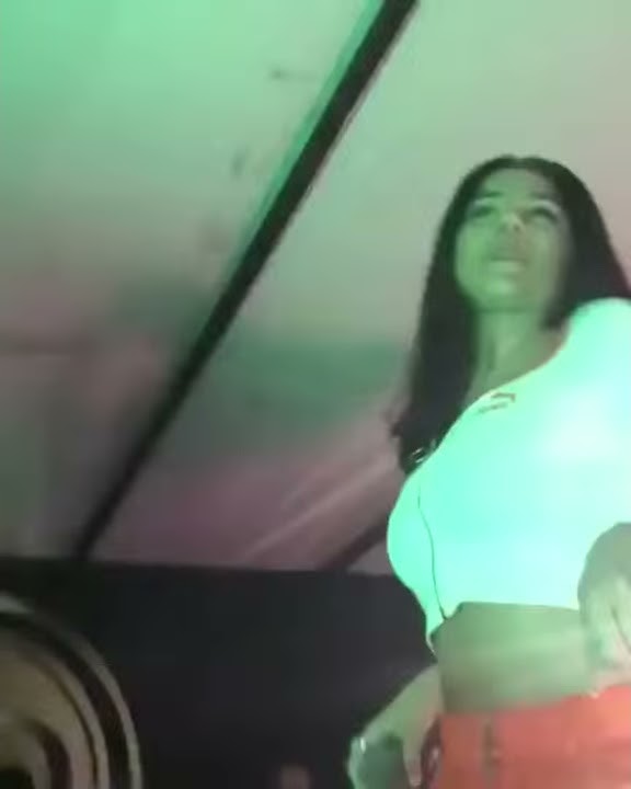 Dhurata Dora Sexy Cherry🔥