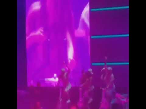 Ariana Grande - Side To Side Live in Beijing