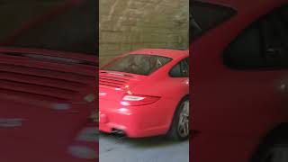 Loud Porsche Tunnel Acceleration!