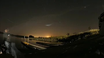 Stars Turn off and back on & "meteor shower"