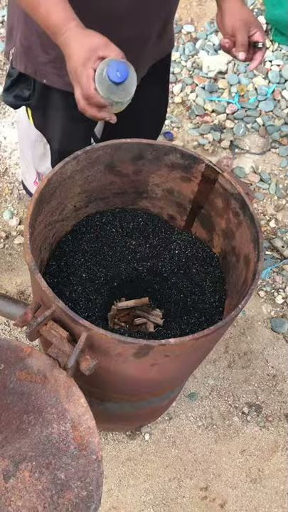 Ambil karbon yang mengandung emas dan bakarlah