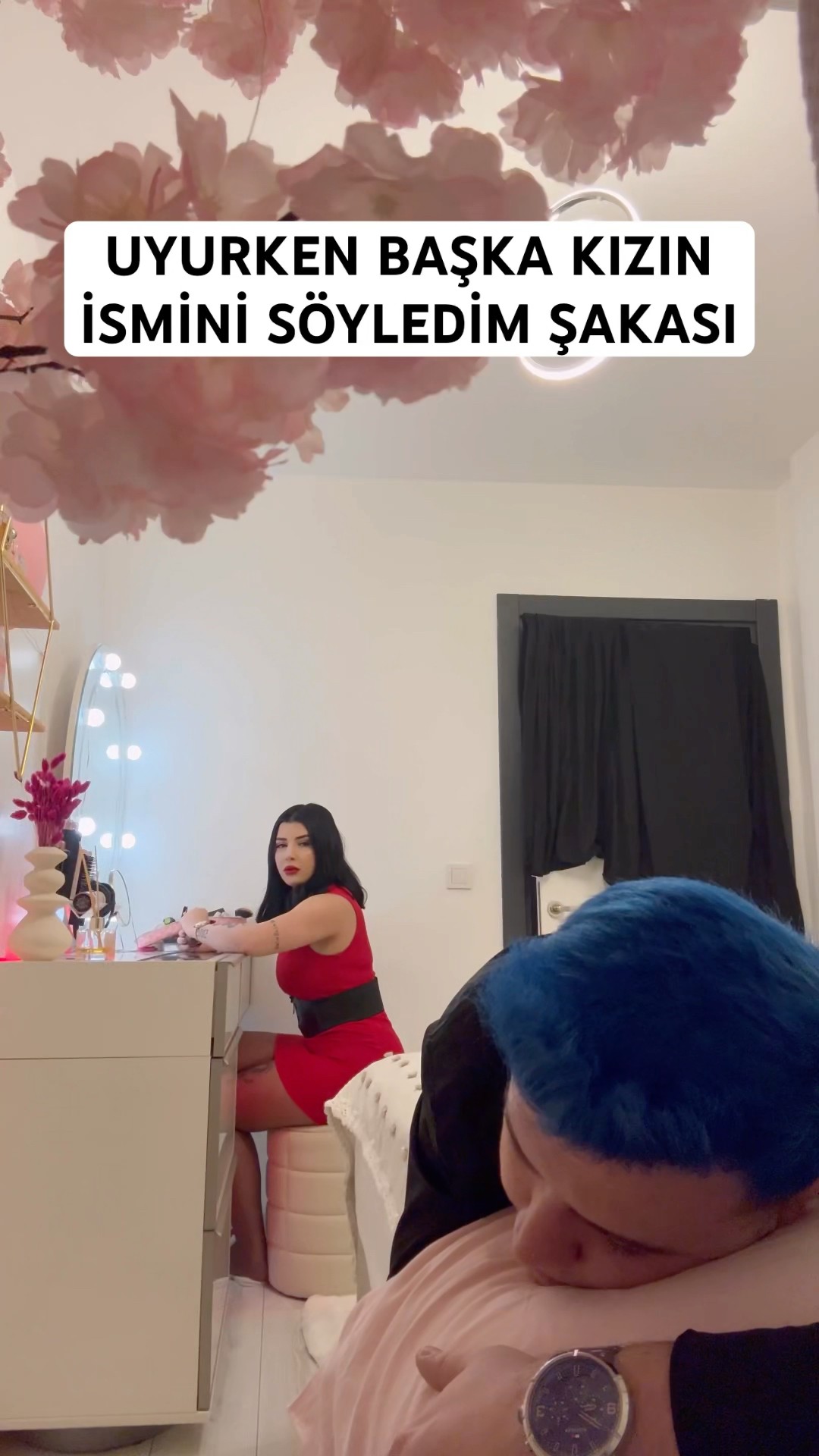 Semih Varol | UYURKEN BAŞKA KIZIN İSMİNİ SÖYLEME ŞAKASI?? | #semihvarol #shorts