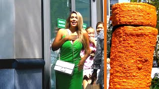 The Carrot Likes to Scare Girls !! Angry Carrot Prank !!
