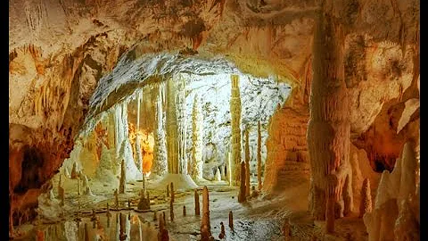 Quanto dura la visita nelle Grotte di Frasassi?