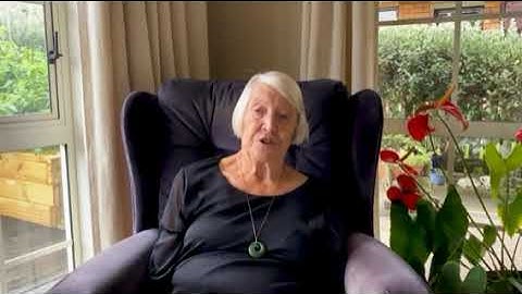 Cochlear implant user, Lyn, shares a message to Professor Graeme Clark