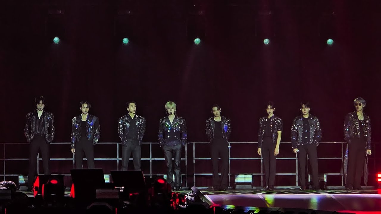 ATEEZ (에이티즈) - BOUNCY (K‐HOT CHILLI PEPPERS)