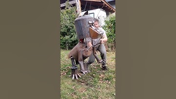 He made amazing robots with waste! #shortsvideo