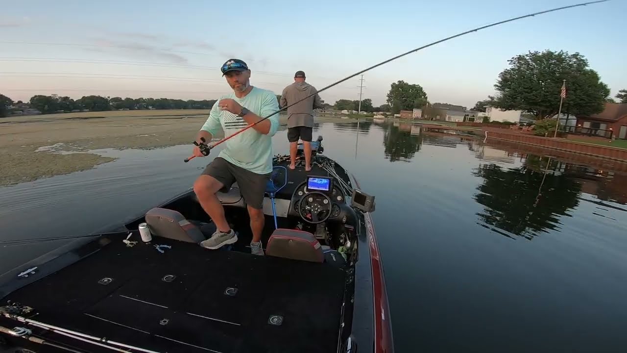 Late Aug Wednesday nighter#fishing#bassfishing #largemouthbass