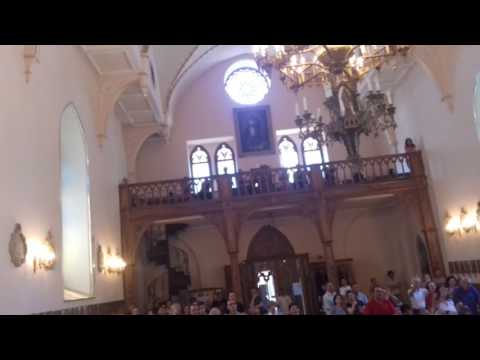 მაქსიმილიანის და ალექსანდრას ნათლობა თბილისის კათოლიკურ კათედრალში