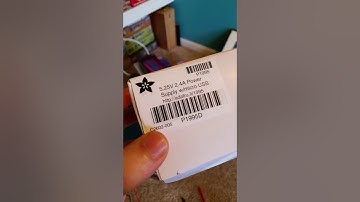 Power issues w/ RaspberryPi3. Red light only. Voltage issue?