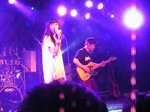 20111019 OPEN TAIWAN專輯演唱會 閻韋伶 - 望春風 @台北 THE WALL