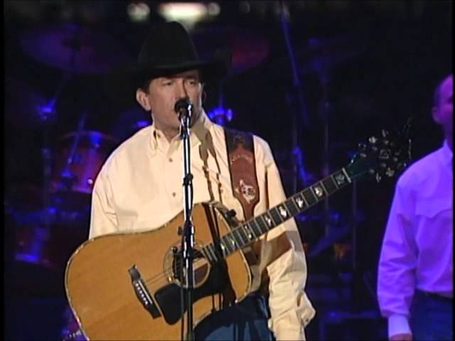 George Strait - She'll Leave You With A Smile (Live From The Astrodome) class=