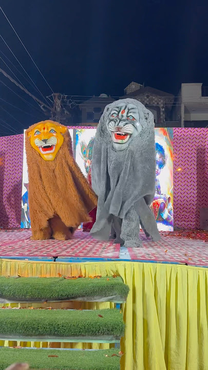 Jungle Ka Raja Sher Ki Sundar Jhanki Hai Dekho Bhai