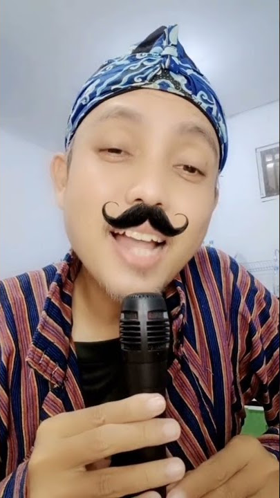 Video lucu Sunda | Hujan Teu Raat Raat #lipsing #trendingshorts #viralshorts #fyp #komedi #lucu