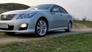 Обзор Toyota Crown Hybrid GWS-204. Машинка на батарейках для взрослых.