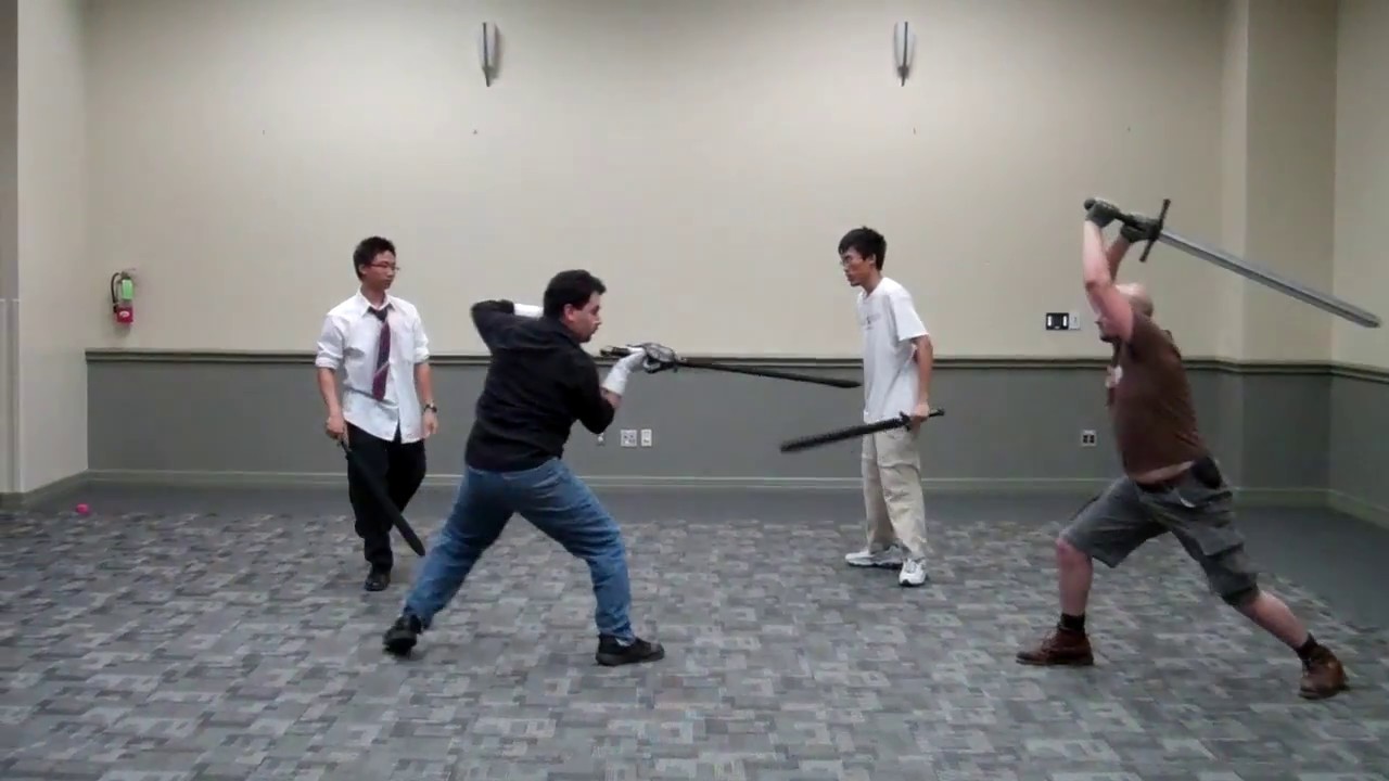 Team Slayer – Shell Guard Rapier Vs German Longsword amidst the fray