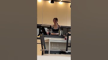 Another girl’s lipstick prank on girlfriend 😄💄#prank #couple #comedy #humor #funny #lipstick #lol