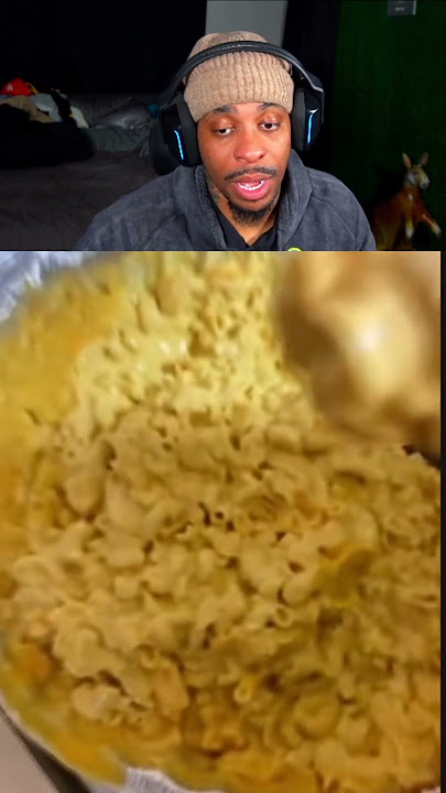 🤔 She Put CHITLINS In Mac And Cheese