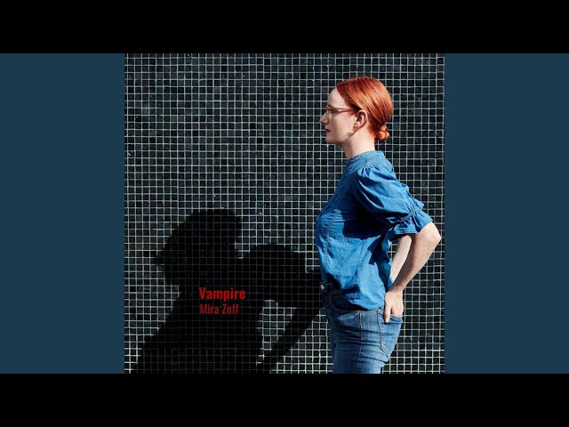 Mira Zoff - Vampire