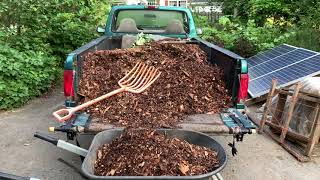 Chicken Compost - Wood chip upgrade!