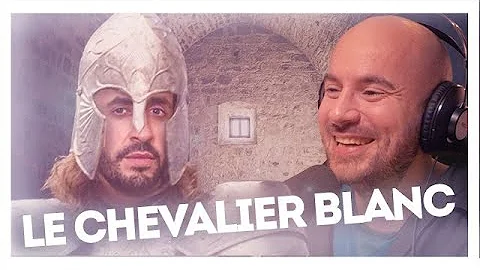 JONATHAN COHEN EST : LE CHEVALIER BLANC.