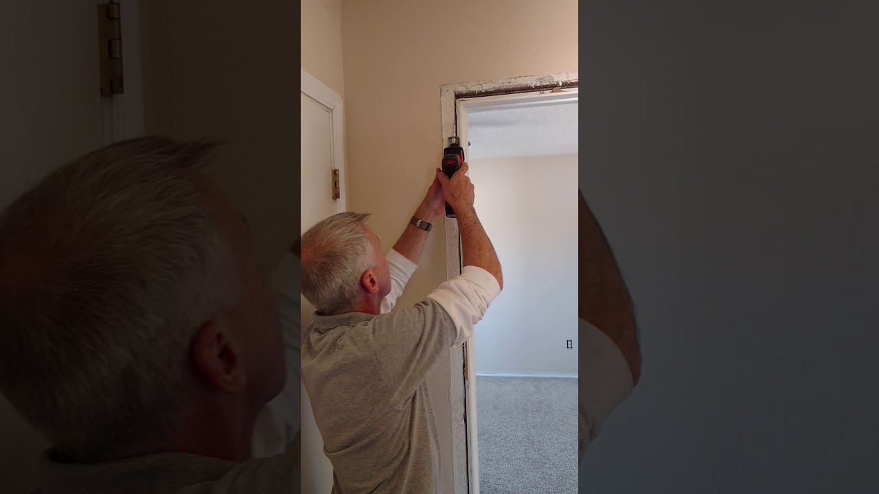 How To Remove An Interior Door Frame