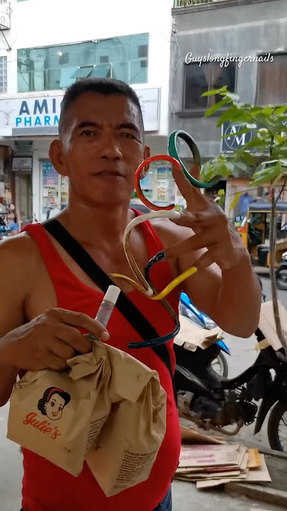 STRANGER MAN GROWTH HIS LONG NAILS ALMOST 5 YEARS