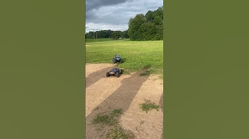 Teaching throttle control 😂😂😂 #hobbywingesc #rccar