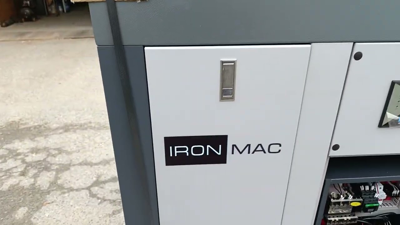 Обзор компрессор IronMac IC 30/10 AM. Хорошая производительность - отличная стоимость!
